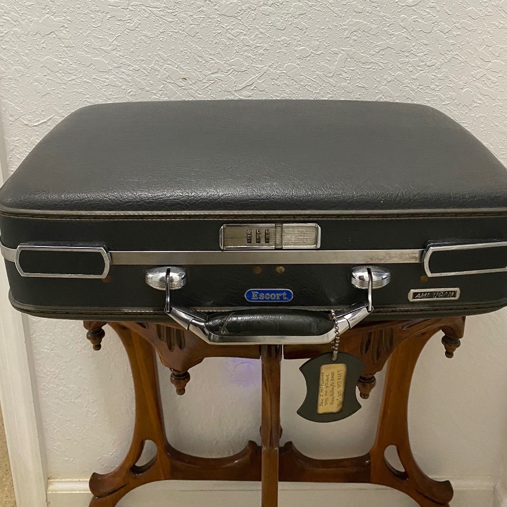 Briefcase/American Tourister/Laggage/Black/Vintage/Des PAT 189.366